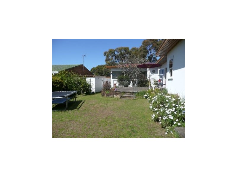 5 The Lee, Middle Cove NSW 2068