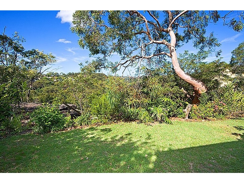 11 Lincoln Avenue, Castlecrag NSW 2068