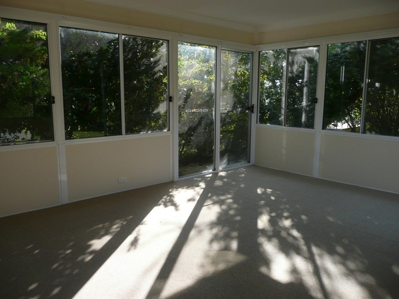 8 Rosebridge Ave, Castle Cove NSW 2069