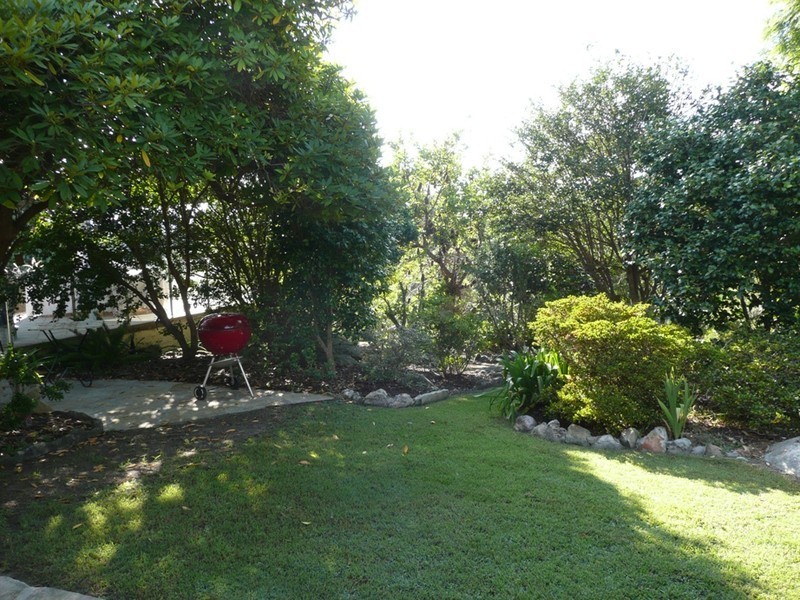 8 Rosebridge Ave, Castle Cove NSW 2069