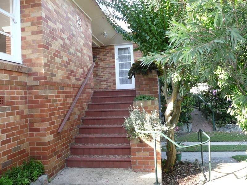 8 Rosebridge Ave, Castle Cove NSW 2069