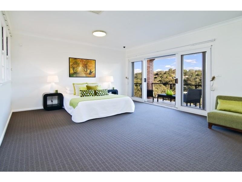 129 Deepwater Road, Castle Cove NSW 2069