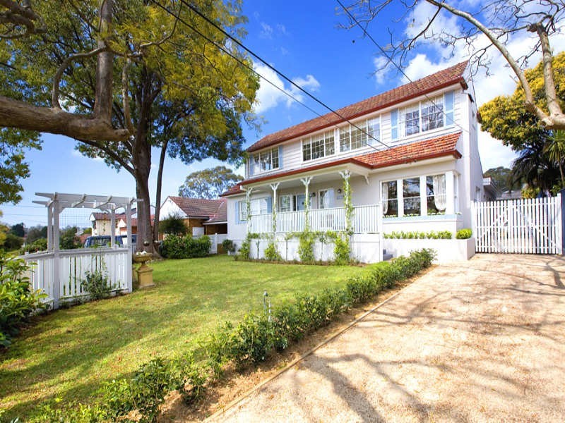 240 Boundary Street, Castle Cove NSW 2069