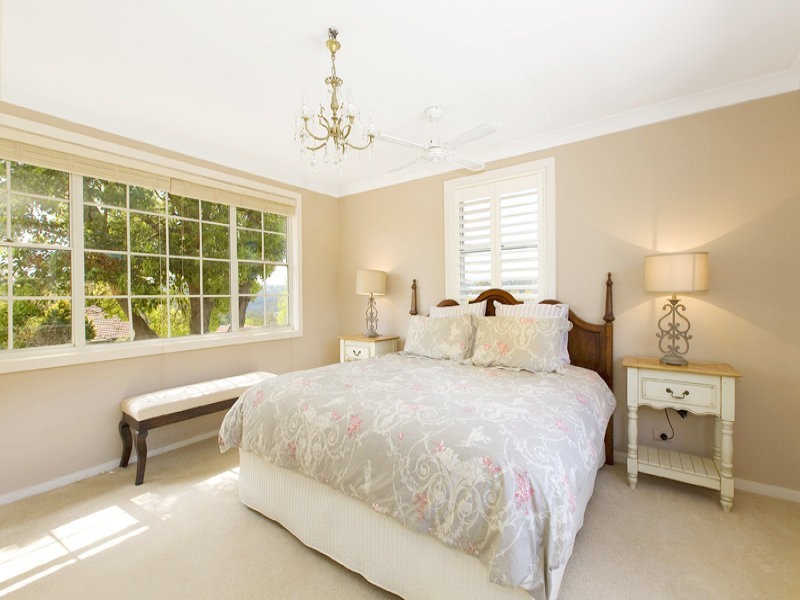 240 Boundary Street, Castle Cove NSW 2069