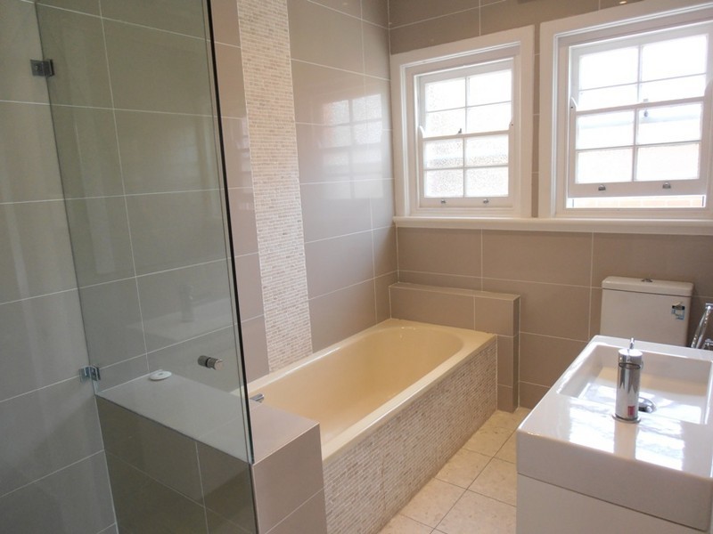313 Eastern Valley Way, Middle Cove NSW 2068