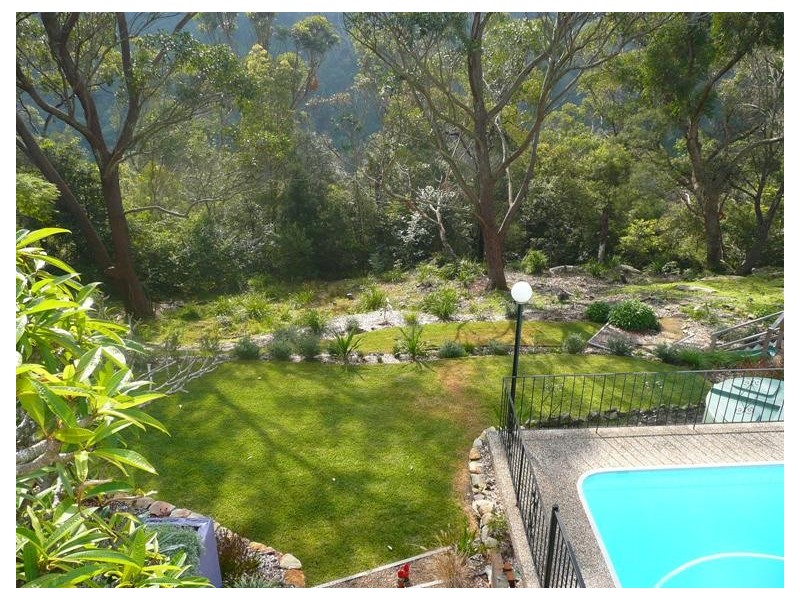 313 Eastern Valley Way, Castlecrag NSW 2068