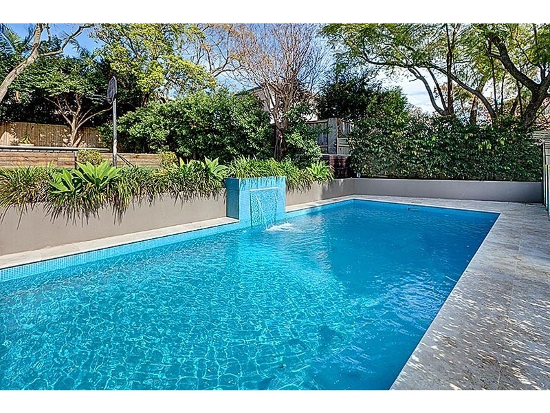 4 Charles Street, Castlecrag NSW 2068