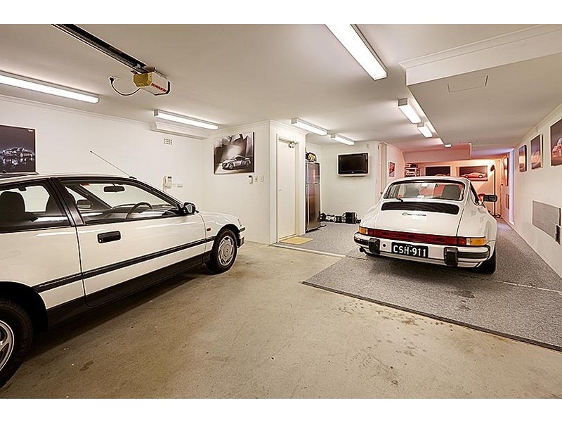 4 Charles Street, Castlecrag NSW 2068