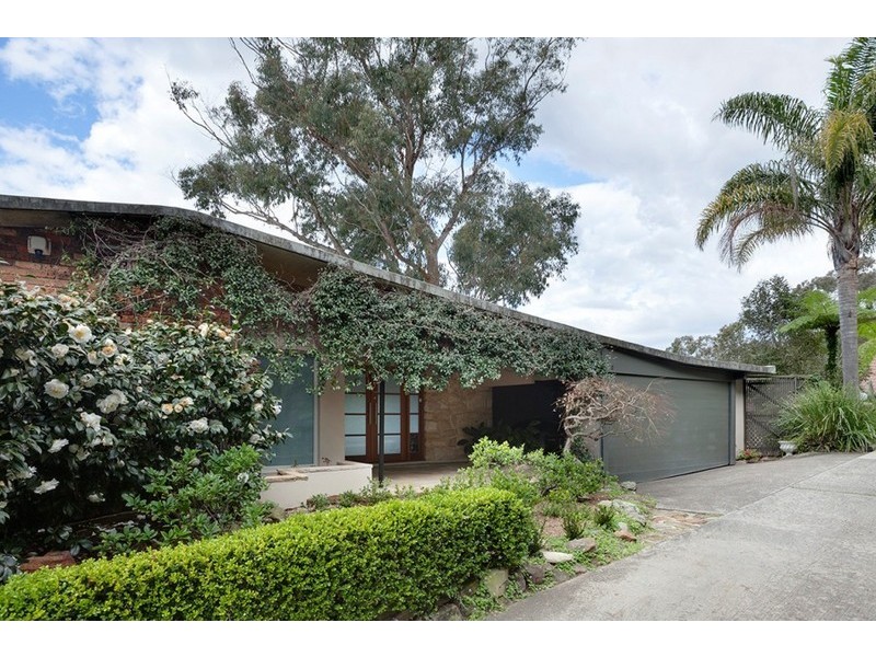 28 The Tor Walk, Castlecrag NSW 2068