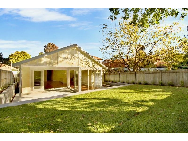 9 Robert Street, Willoughby NSW 2068