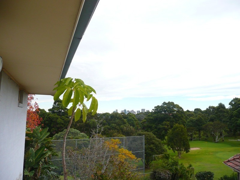 2/6 Neerim Road, Castle Cove NSW 2069