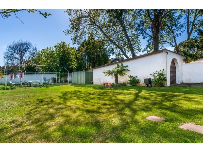 2 Windsor Road, Willoughby NSW 2068