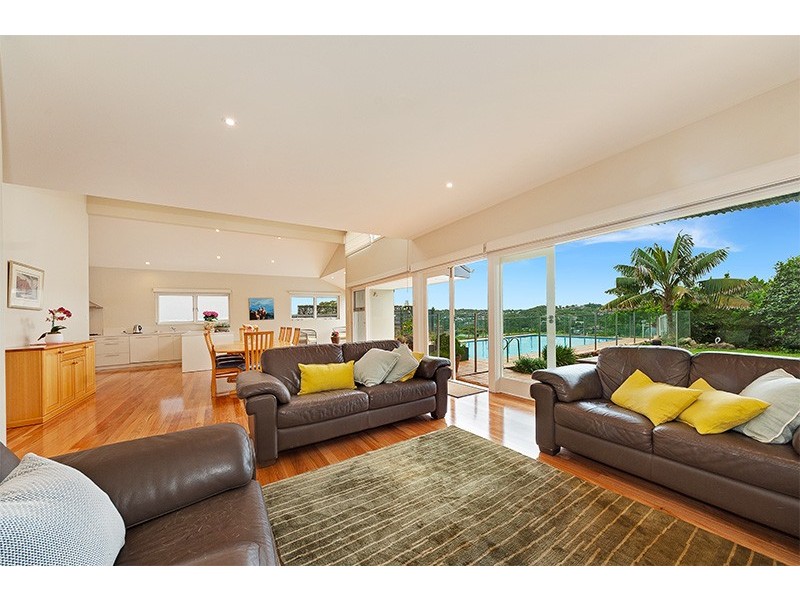 35 Linden Way, Castlecrag NSW 2068