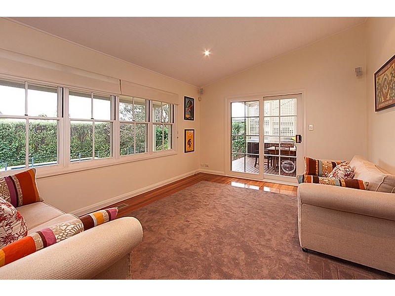 19  Malga Avenue, Roseville Chase NSW 2069