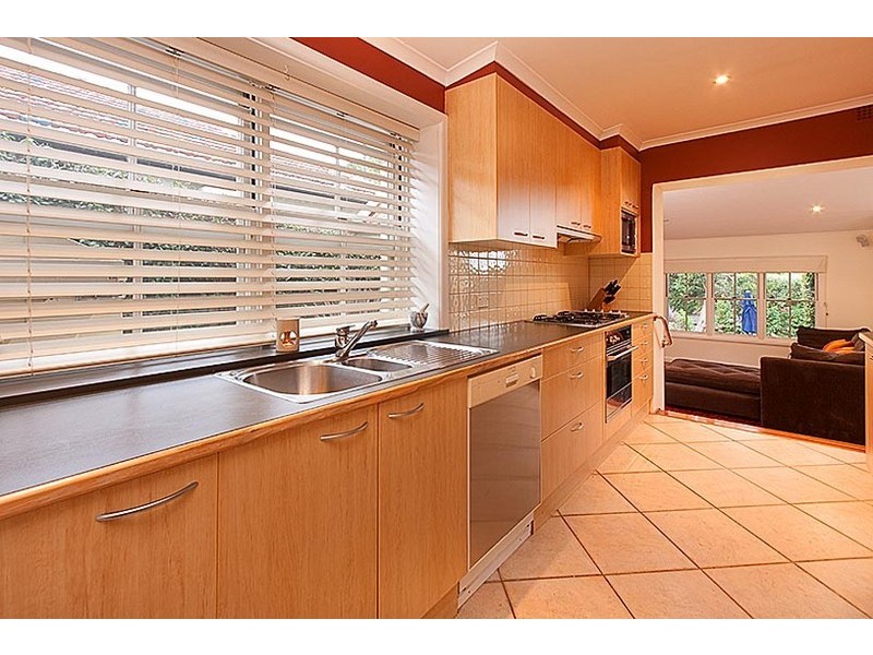 19  Malga Avenue, Roseville Chase NSW 2069