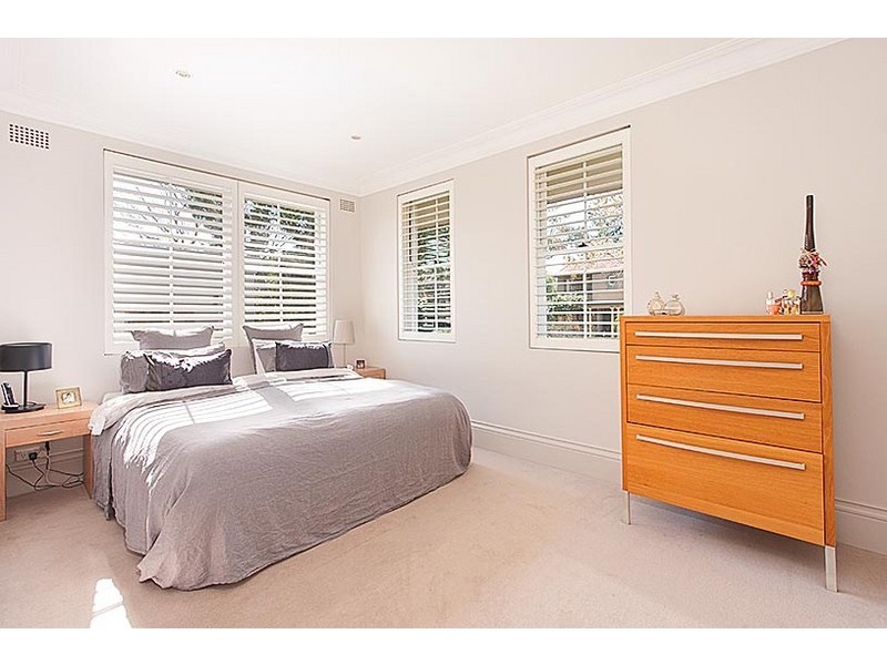 42 The Parapet, Castlecrag NSW 2068