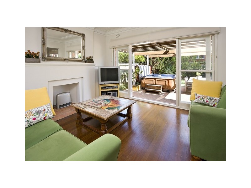 3 Lincoln Avenue, Castlecrag NSW 2068