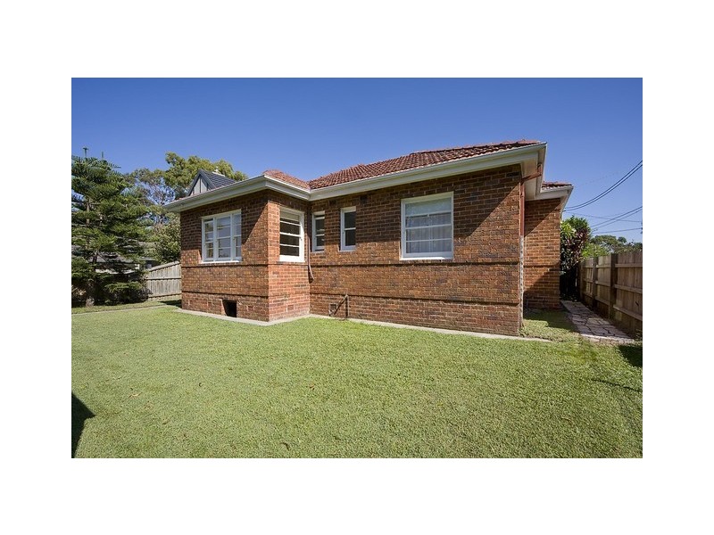 3 Lincoln Avenue, Castlecrag NSW 2068