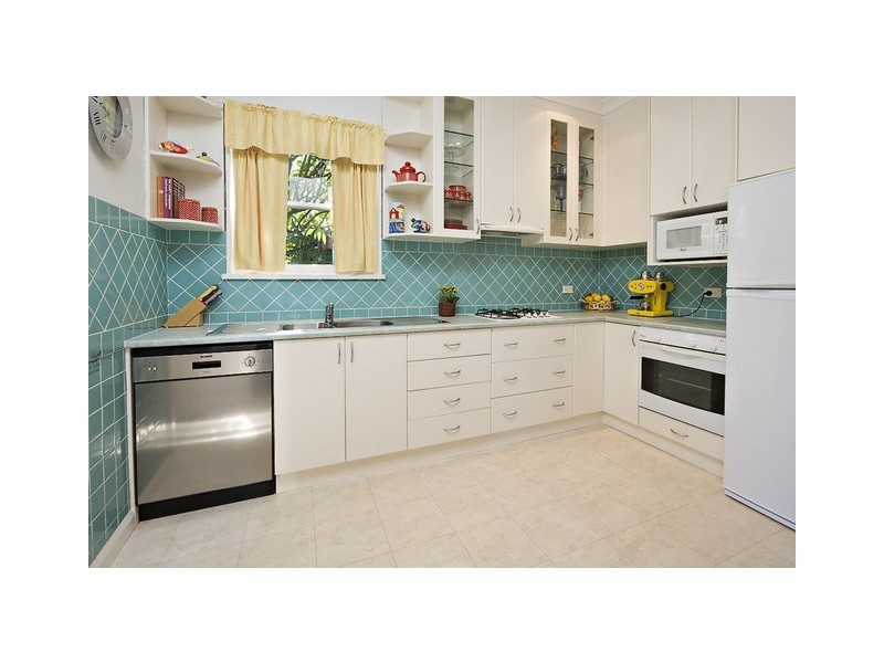 3 Lincoln Avenue, Castlecrag NSW 2068