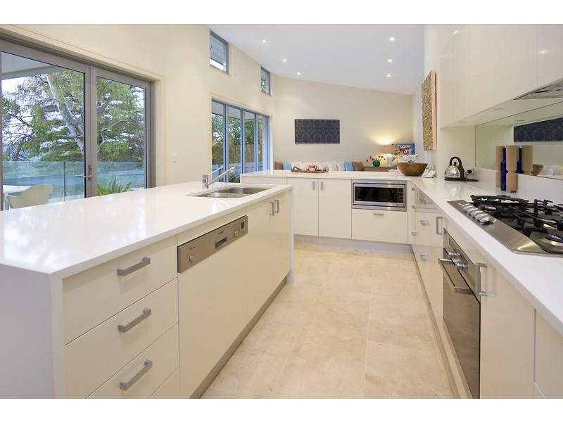13  Charles Street, Castlecrag NSW 2068
