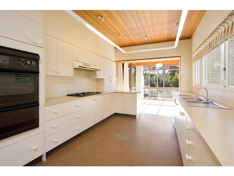19 The Bastion, Castlecrag NSW 2068