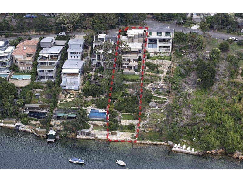 1 The Tor Walk, Castlecrag NSW 2068