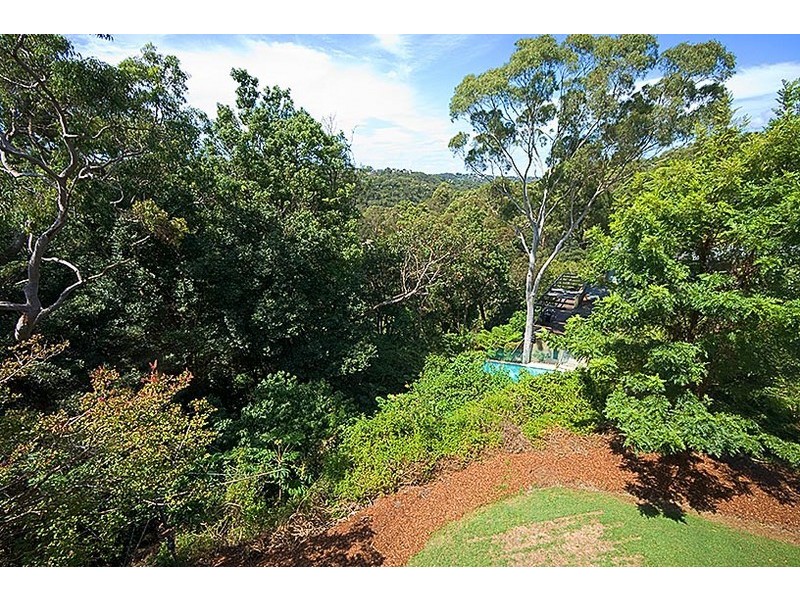 15 Glenroy Avenue, Castlecrag NSW 2068