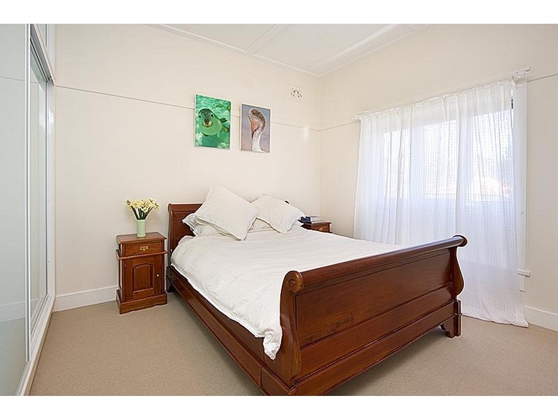 15 Windsor Road, Willoughby NSW 2068
