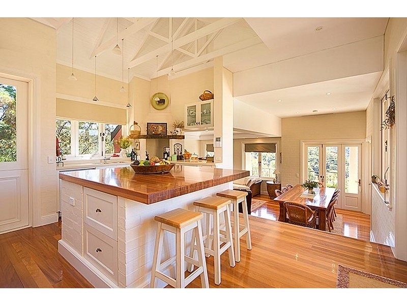 3 Chase Avenue ROSEVILLE CHASE, Castlecrag NSW 2068