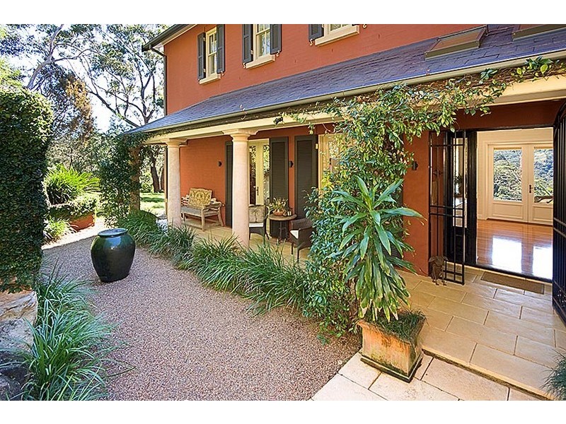 3 Chase Avenue ROSEVILLE CHASE, Castlecrag NSW 2068