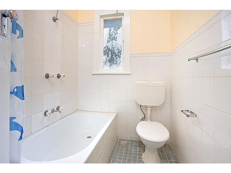 21 Windsor Road, Willoughby NSW 2068