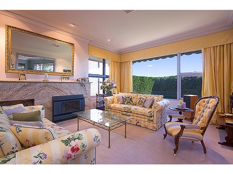 60 Linden Way, Castlecrag NSW 2068