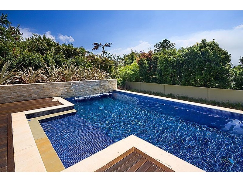 16 Charles Street, Castlecrag NSW 2068