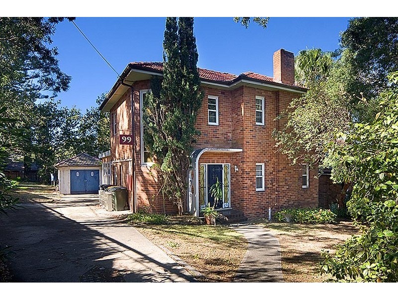 99 Eastern Valley Way, Castlecrag NSW 2068