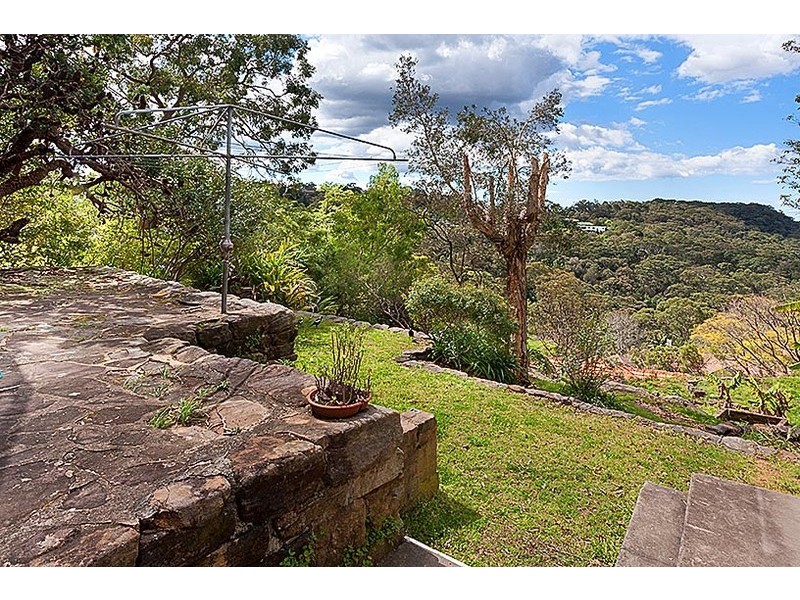 13 Lincoln Avenue, Castlecrag NSW 2068