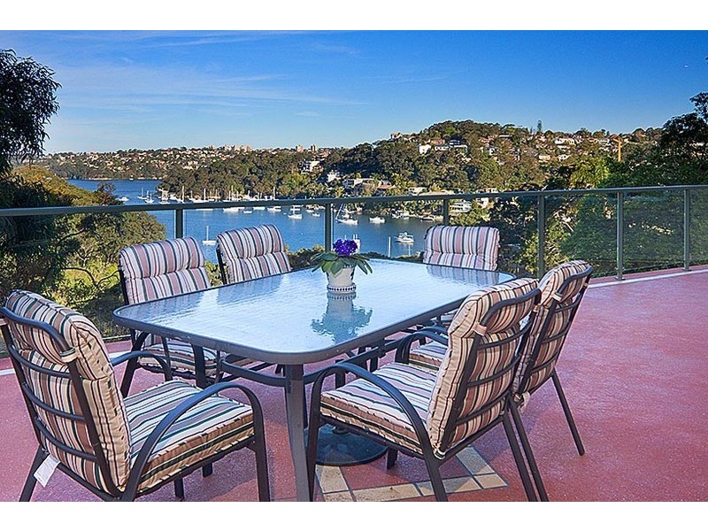 8 The Scarp, Castlecrag NSW 2068