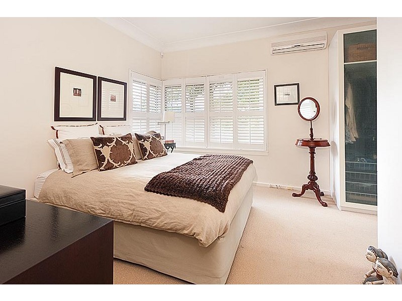 41  Sugarloaf Crescent, Castlecrag NSW 2068