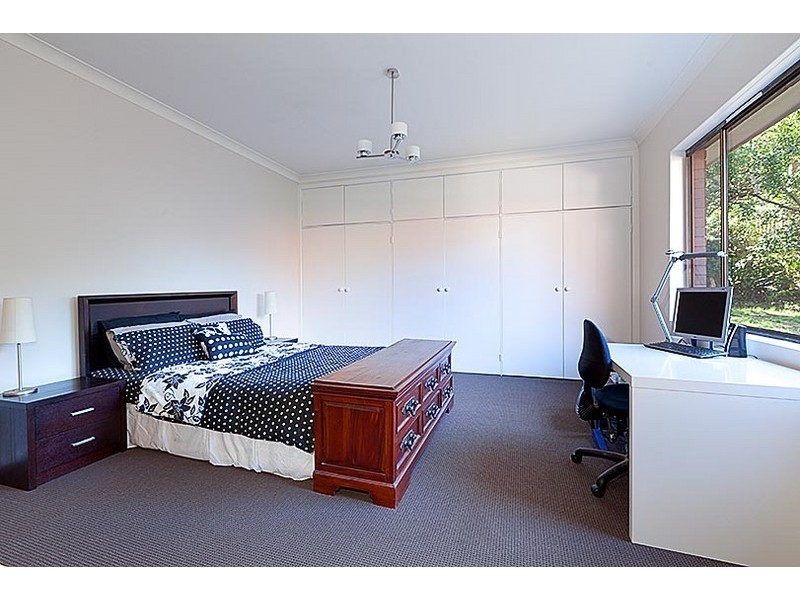 11 The Postern, Castlecrag NSW 2068