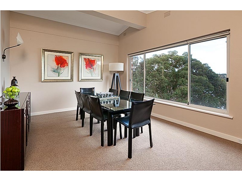 28  The Tor Walk, Castlecrag NSW 2068