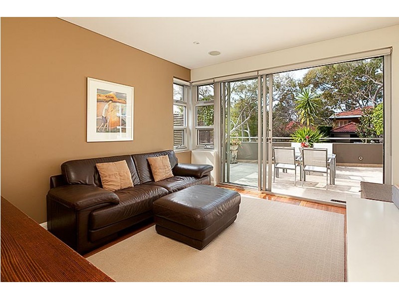 4 Charles Street, Castlecrag NSW 2068