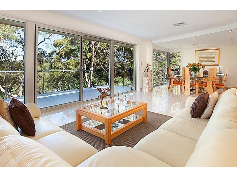 22 The Bulwark, Castlecrag NSW 2068