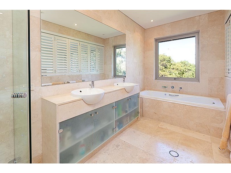 22 The Bulwark, Castlecrag NSW 2068