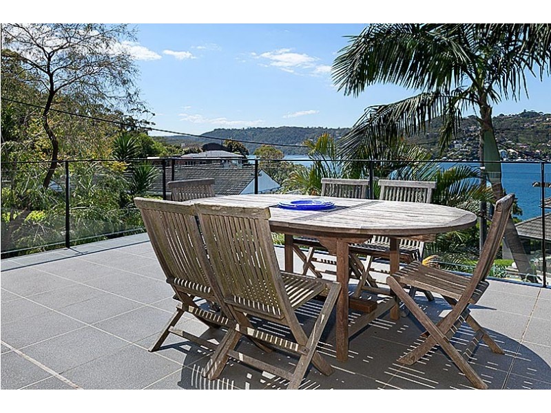 1 Cheyne Walk, Castlecrag NSW 2068