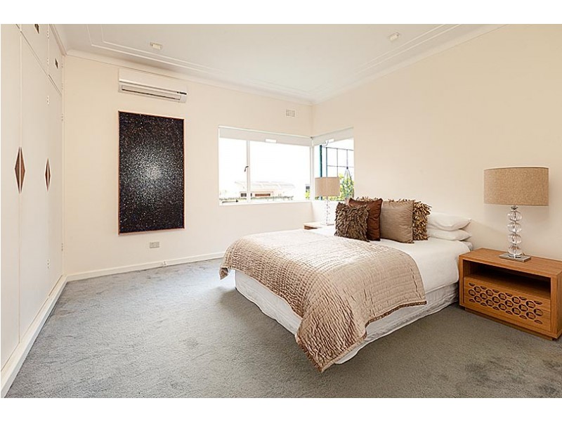 1 Warners Avenue, Willoughby NSW 2068