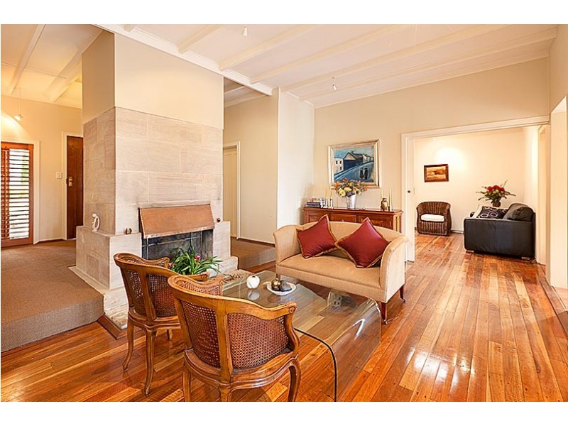 8 The Parapet, Castlecrag NSW 2068