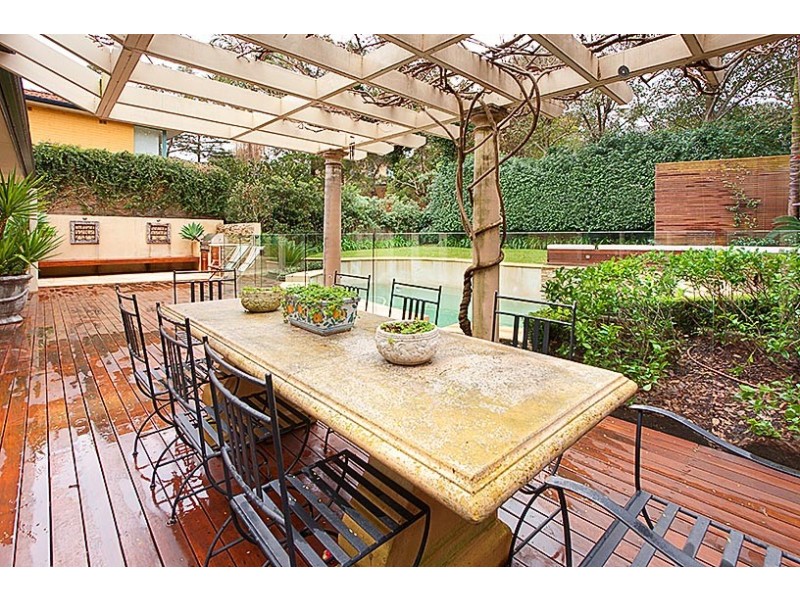 38 The Battlement, Castlecrag NSW 2068