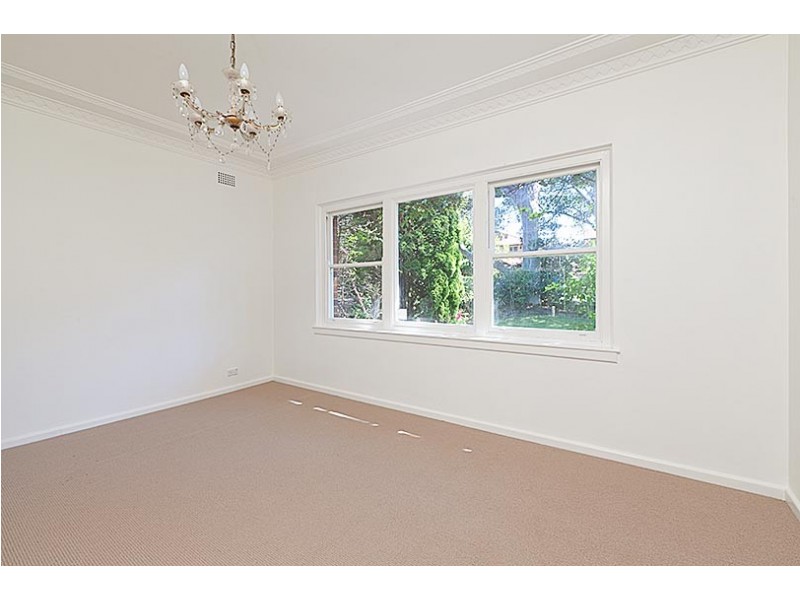 18 Warners Avenue, Willoughby NSW 2068