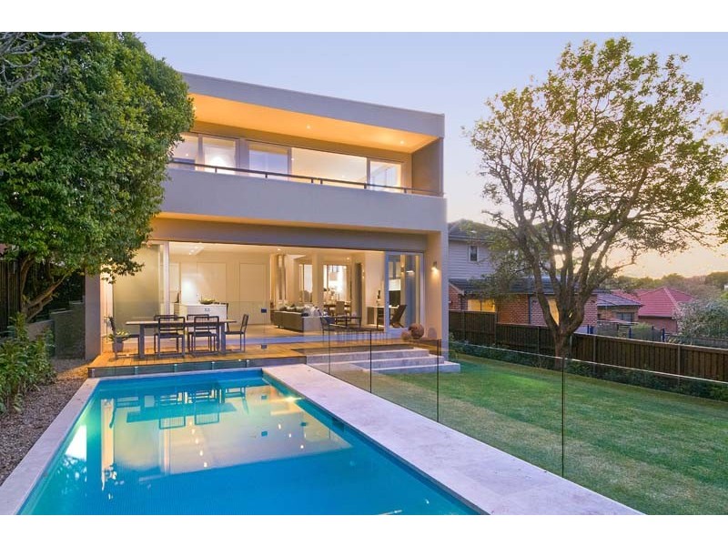 17 Charles Street, Castlecrag NSW 2068