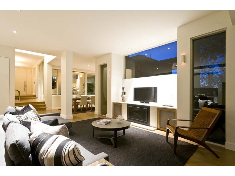 17 Charles Street, Castlecrag NSW 2068