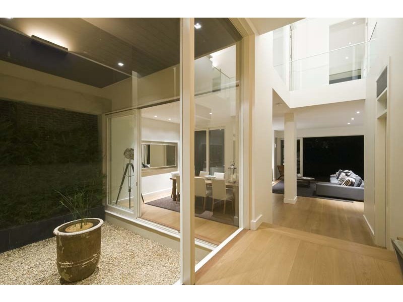 17 Charles Street, Castlecrag NSW 2068